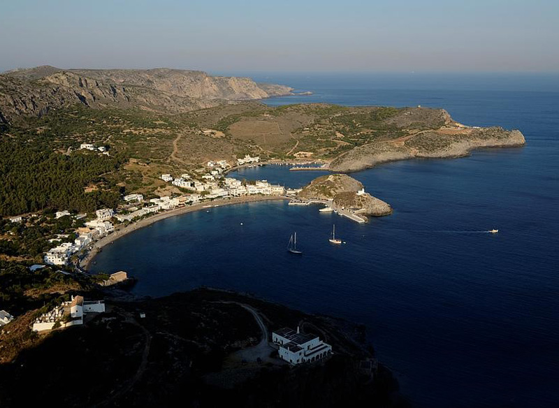 Foto panoramica dell'isola di Tilos